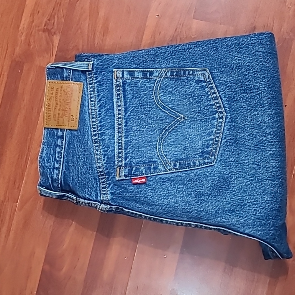 Women's 501s size 29 waist, 30 length